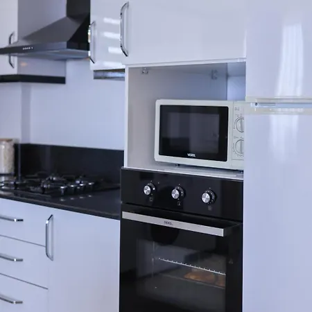 Apartment Apollon *