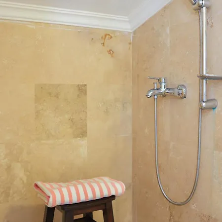 Apartamento Apollon *